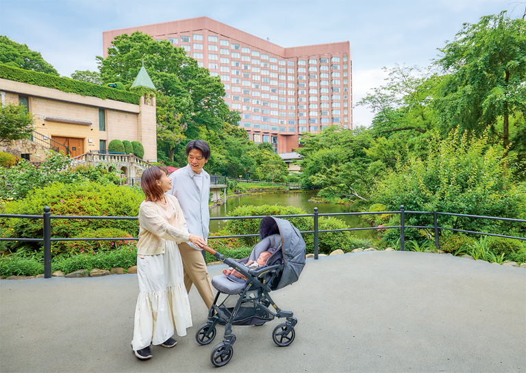 散歩できる美しい庭園が有名なホテル椿山荘東京（ベビーカー／ピジョン）